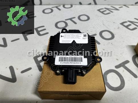 Nissan Navara Far Beyni NZMIC111LBCA000 çıkma parça