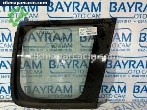 Nissan Terrano 1993-2005 Sağ Arka Kelebek Camı Çıkma