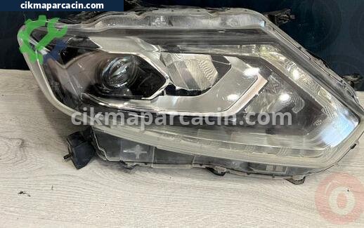 Nissan X-Trail Far çıkma parça