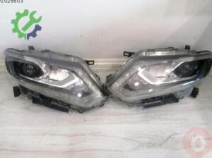 Nissan X-Trail 2012-2023 Çıkma Sağ Sol LED Far