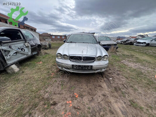 Jaguar X-Type Far çıkma parça