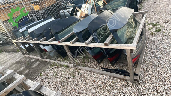 Audi A3 Bagaj çıkma parça