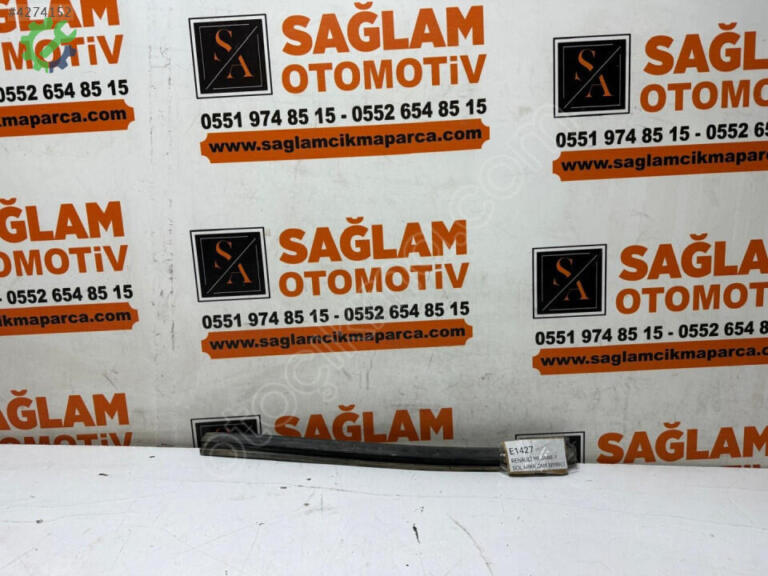 Renault Megane Cam Sıyırıcı çıkma parça