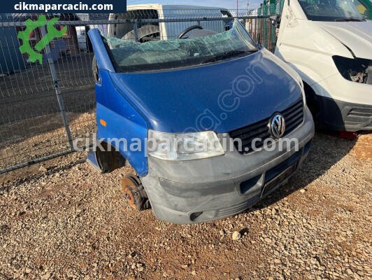 Volkswagen Transporter Çamurluk çıkma parça