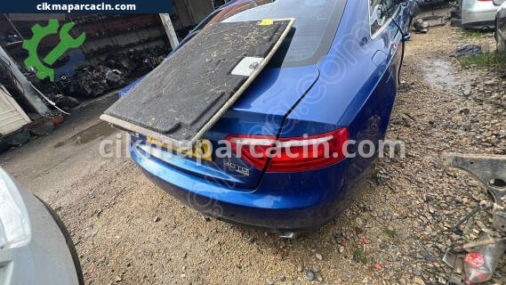 Audi A5 Çamurluk çıkma parça