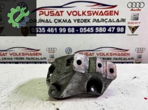 OCTAVİA 1.6 ÇIKMA ORJİNAL 5 İLERİ ŞANZIMAN KULAGI 1J0199117Q