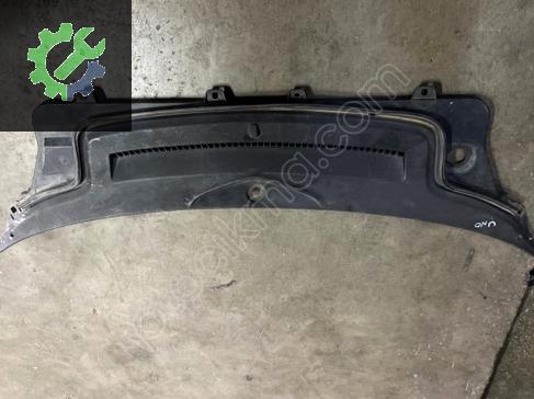 Fiat Uno Cam Önü Izgarası çıkma parça