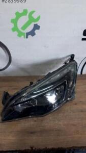 Opel Astra 2011-2024 Çıkma Far Sol