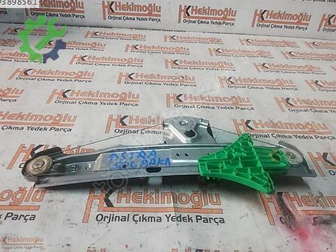 Opel Astra 915345 çıkma parça