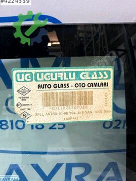 Opel Astra Sağ Yan Cam çıkma parça