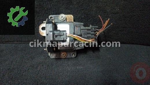 Opel Astra Akım Sınırlayıcı Beyin çıkma parça