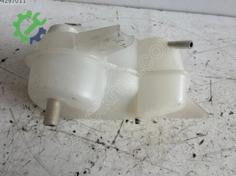Opel Astra Yedek Su Deposu çıkma parça