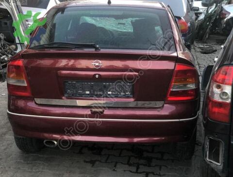 Opel Astra Bagaj Kapağı çıkma parça
