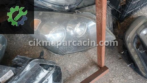 Opel Astra Sağ Ön Far çıkma parça