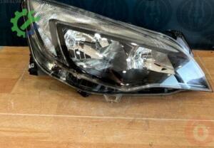 Opel Astra 2012-2022 Çıkma Far Sağ