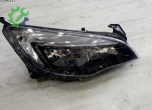 Opel Astra 2011-2023 Çıkma Sağ Far