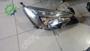 Opel Astra 2011-2024 Çıkma Far Sağ