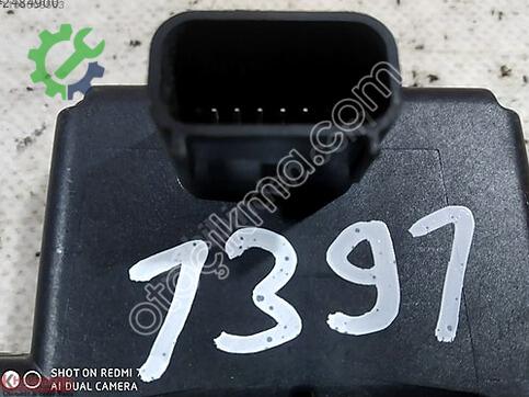 Opel Astra 13578326 çıkma parça