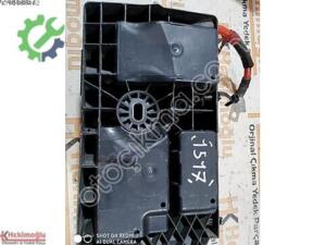 OPEL ASTRA J SİGORTA KUTUSU 1110238AA, 39065972