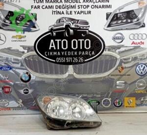 Opel Astra 2004-2023 Çıkma Far Sağ