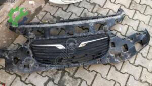 Opel Combo 2020 Çıkma Ön Panjur
