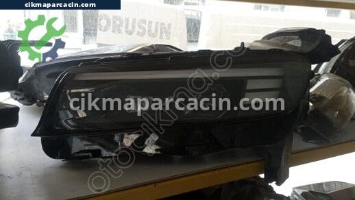 Opel Combo Far çıkma parça