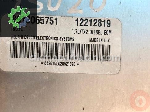 Opel Corsa Motor Beyni 12212819 çıkma parça