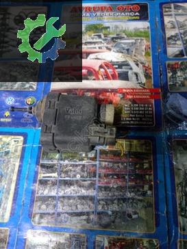 Opel Corsa Far Motoru çıkma parça