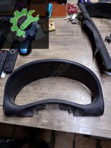 Opel Corsa B, combo B gösterge saati çerçevesi