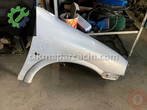 Opel Corsa Çamurluk çıkma parça