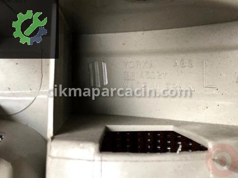 Opel Corsa Sağ Arka Stop çıkma parça