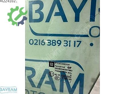 Opel Corsa Sol Ön Kapı Camı çıkma parça