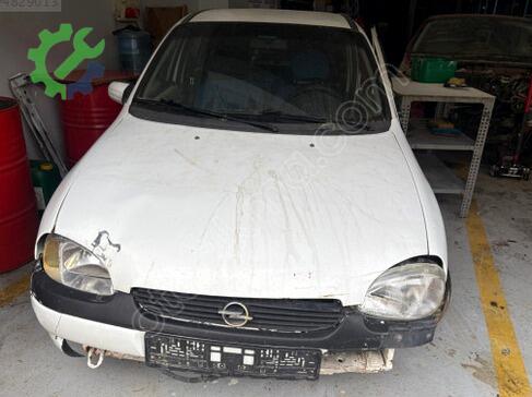Opel Corsa Bagaj Kapağı çıkma parça