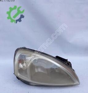 Opel Corsa Çıkma Far Sağ