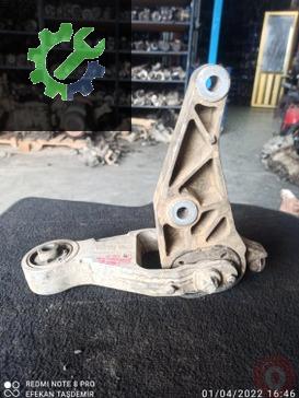 Opel Corsa Şanzıman Takozu 468646740 çıkma parça