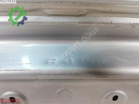 Opel Corsa 93191542 çıkma parça