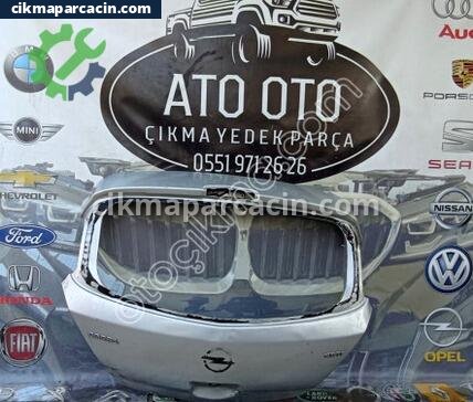 Opel Corsa Bagaj Kapağı çıkma parça