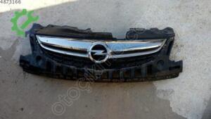Opel Corsa 2012 Çıkma Ön Panjur