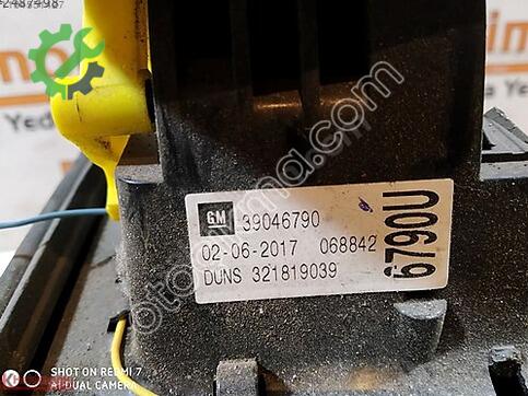 Opel Corsa 39046790 çıkma parça