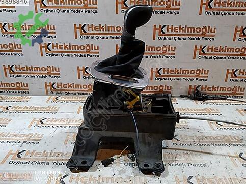 Opel Corsa 39046790 çıkma parça