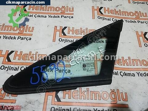 Opel Corsa Kelebek Camı çıkma parça