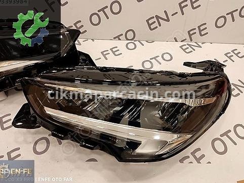 Opel Corsa Sağ Ön Far çıkma parça