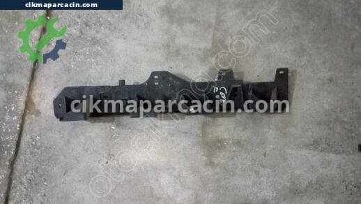Opel Corsa Ön Tampon çıkma parça