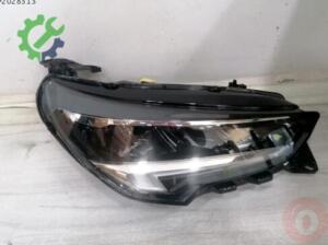 Opel Corsa 2023 Çıkma Sağ Far No 2028313