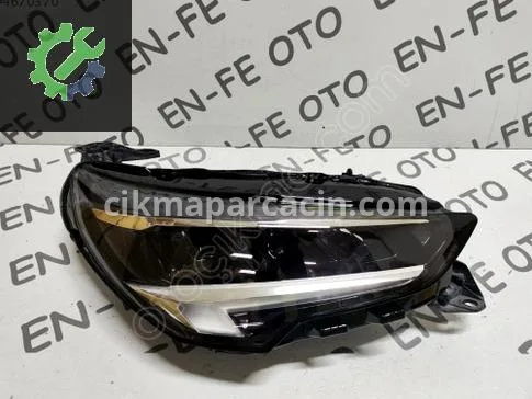 Opel Corsa Sağ Ön Far çıkma parça