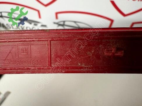 Opel Crossland Reflektör YP00091880 çıkma parça