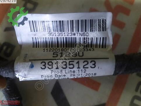 Opel Insignia 39135123 çıkma parça