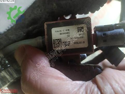 Opel Insignia 39135123 çıkma parça
