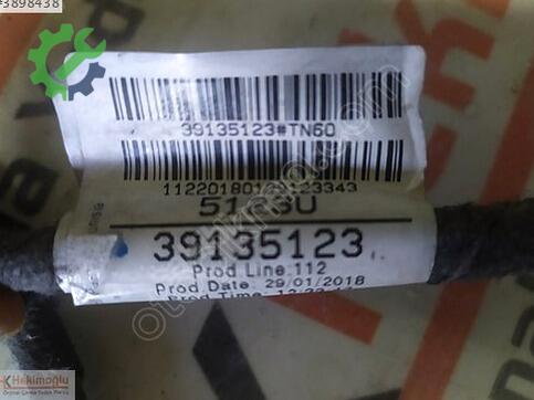 Opel Insignia 39135123 çıkma parça