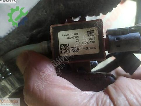 Opel Insignia 39135123 çıkma parça